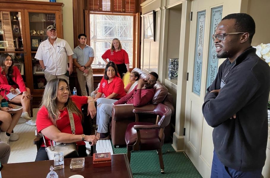 MHA students at State Capital with Ike Okoye